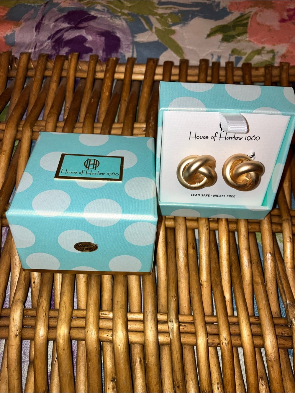 House of Harlow 1960 Gold Knot Stud Earrings New In Box